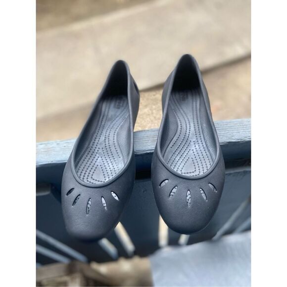 Crocs Women's Kelli Ballet Flat black 8 M US - Picture 8 of 9